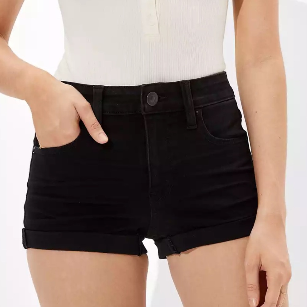 AEO Curvy High Rise Shorts